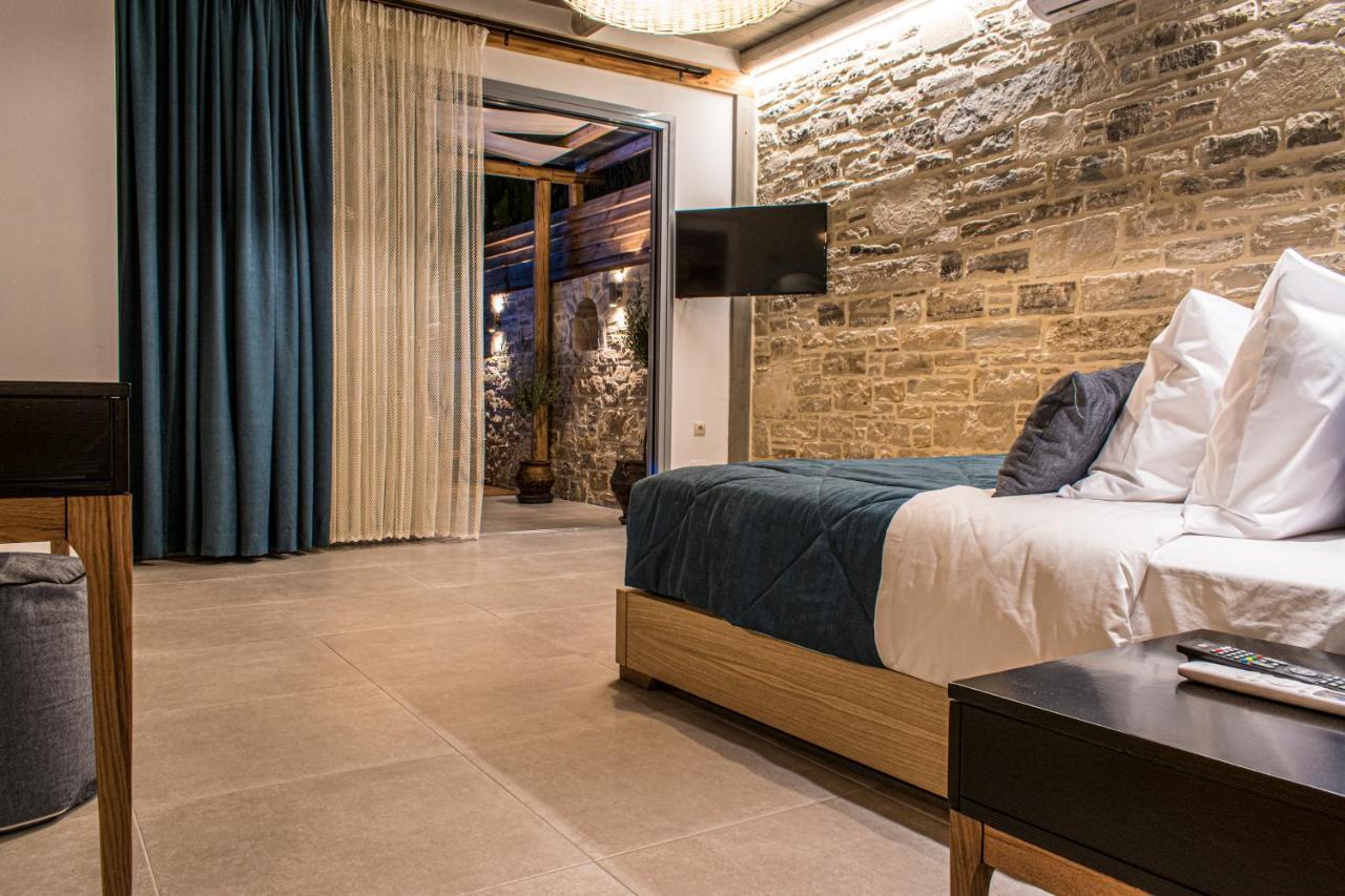 The Cave Villa Matala  Luaran gambar